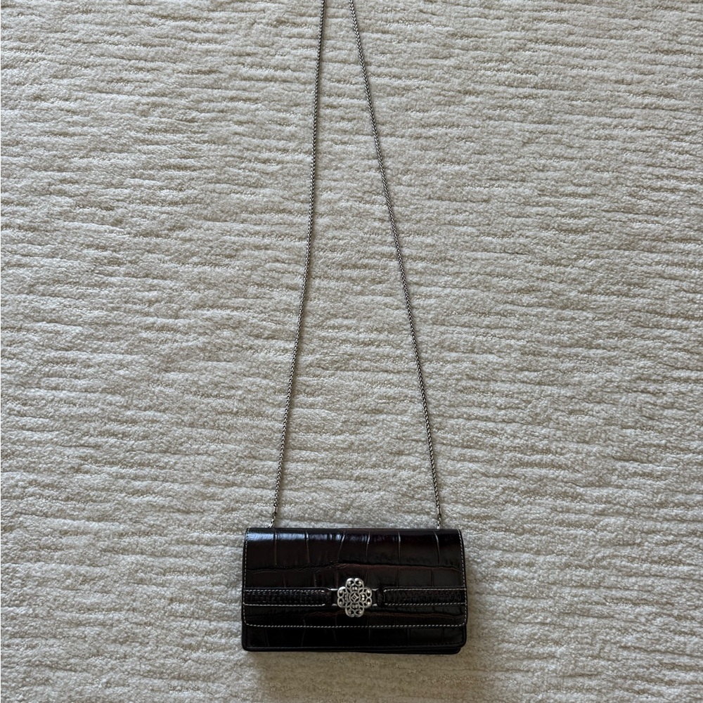 Brighton Elegant Brown Croc-Embossed Wallet .With Chain or Without Chain.